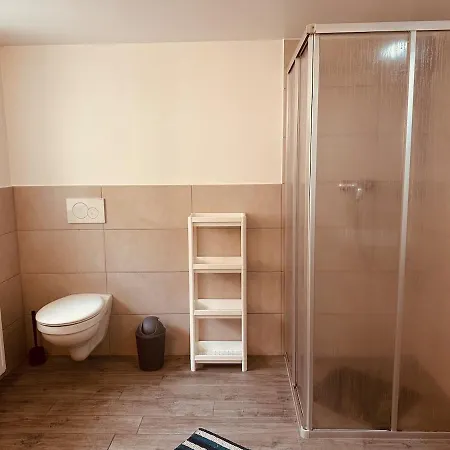 Stayhere24 Grosse Monteur- Und Am Auenwald Apartamento Schkeuditz