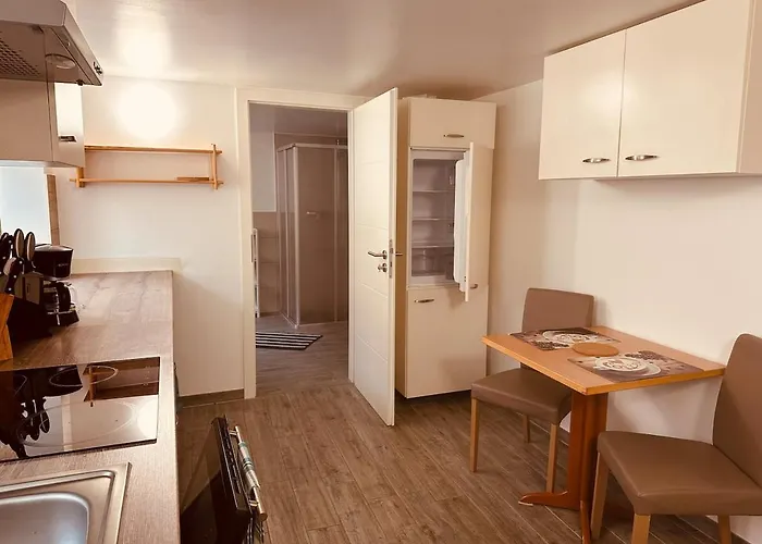Stayhere24 Grosse Monteur- Und Am Auenwald Apartamento Schkeuditz