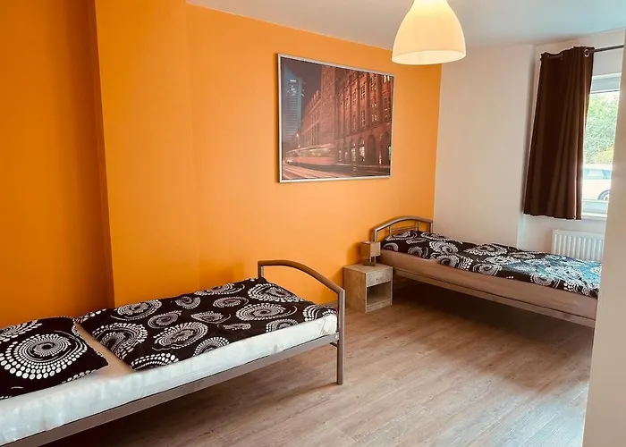 Stayhere24 Grosse Monteur- Und Am Auenwald Schkeuditz