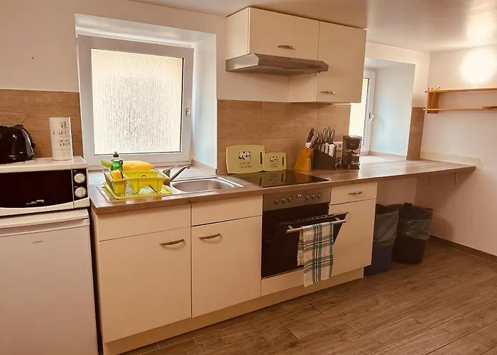 Stayhere24 Grosse Monteur- Und Am Auenwald Apartamento Schkeuditz